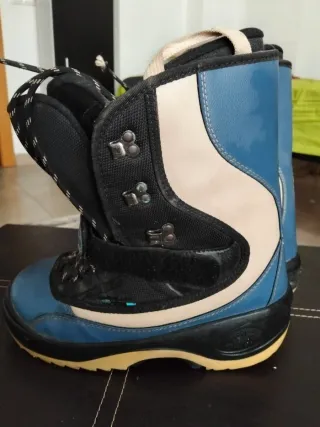 Botas Snowboard Azules y Beige