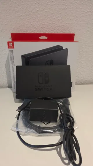 Nintendo Switch Dock Set Original
Base de carga