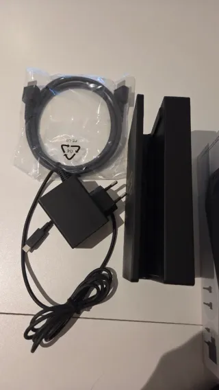 Nintendo Switch Dock Set Original
Base de carga
