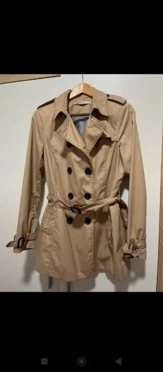 Gabardina beige Talla M