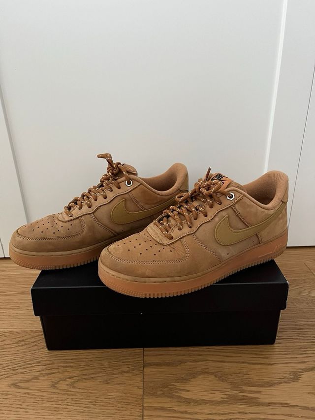Nike Air Force 1 Marrones Talla 42