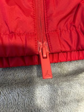 Chaqueta Jordan Brooklyn Negra Roja