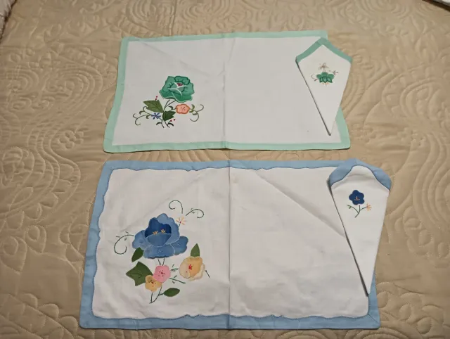 Salvamanteles de tela bordados