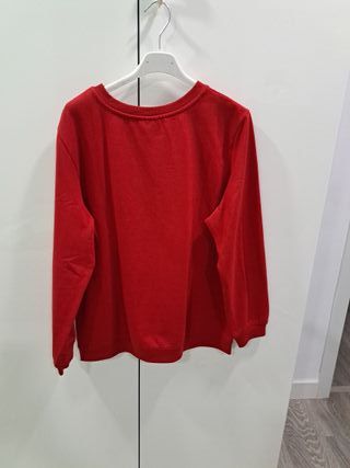 Blusa roja manga larga con lentejuelas