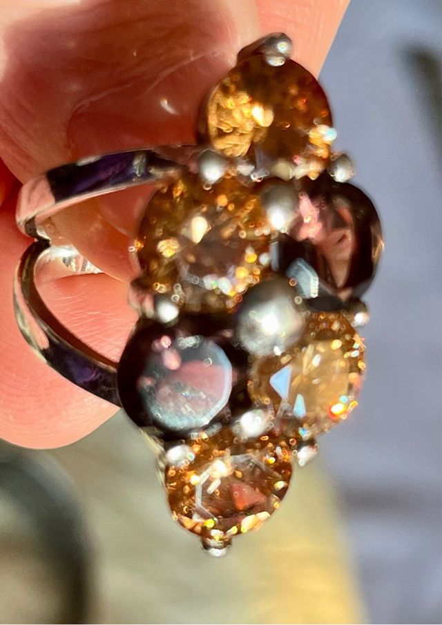 Anello in argento e topazio