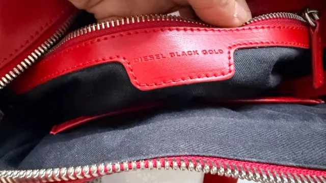 Bolso Piel Rojo Diesel Black Gold