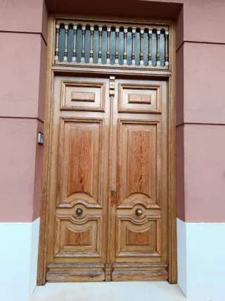 Puerta madera maciza 0.73 x 2.46