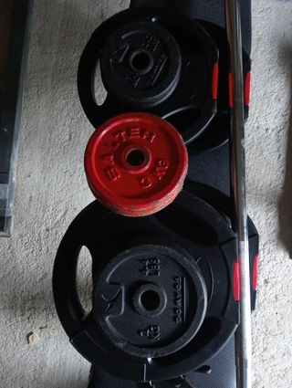 Barra 1.70m 28mm + Discos 50kg