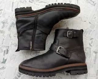 Stivaletti Timberland Neri con Fibbia