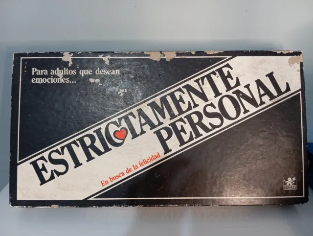 Juego de mesa Estrictamente Personal