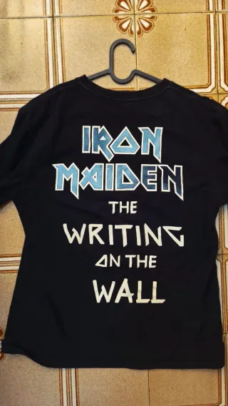 Camiseta Iron Maiden The Writing on the Wall