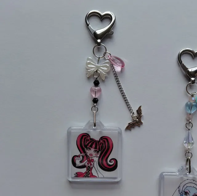 Llaveros Monster High