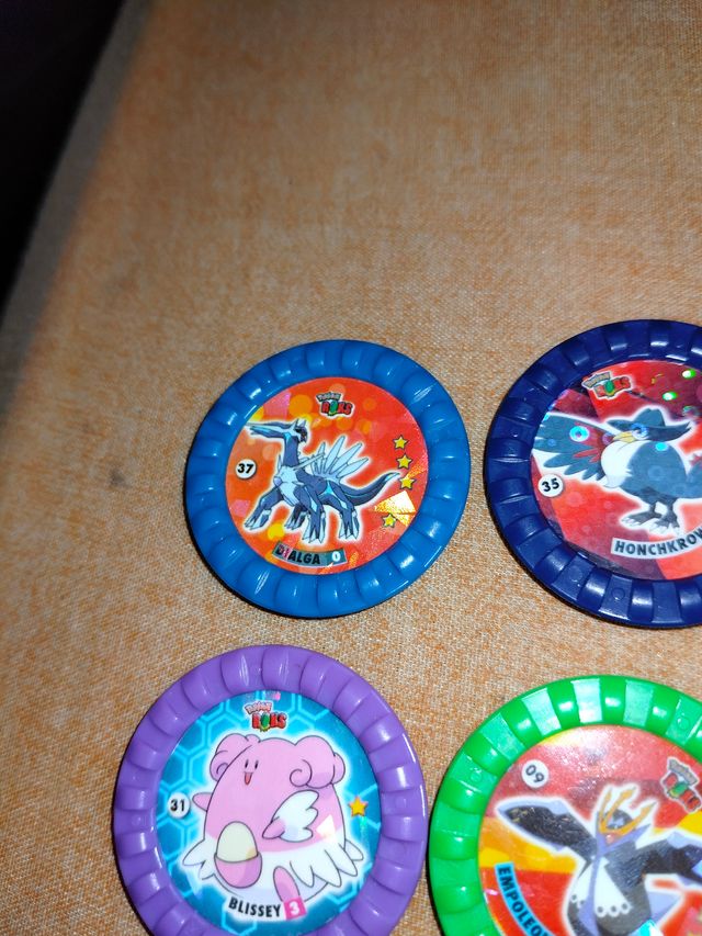 15 Tazos Pokémon chaps