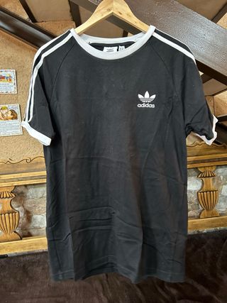 Camiseta Adidas Originals Negra