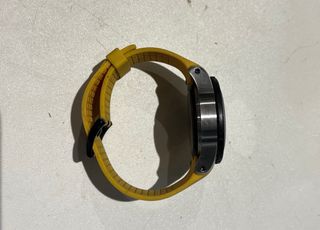 Reloj Bultaco Amarillo y Negro