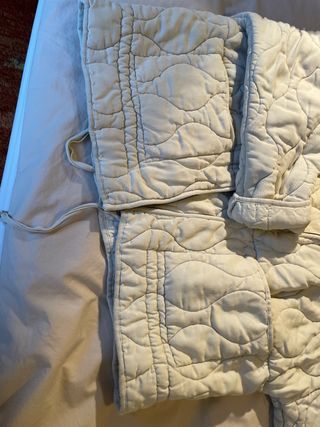 Cazadora bomber Zara beige acolchada