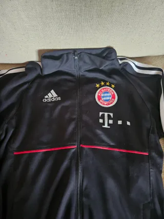Chaqueta Adidas Bayern Múnich Talla XXL