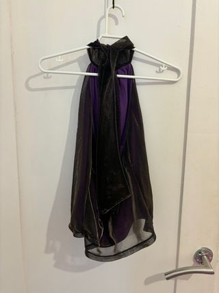 Top halter Pimkie morado con reflejos dorados