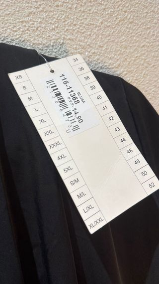 Blusa Negra Elegante Cruzada Talla Única