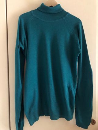 Jersey cuello alto azul talla M