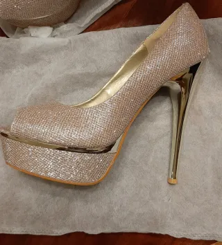 Scarpe donna eleganti oro