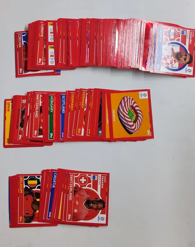 Álbum Novo + 250 cromos Euro 2024 Swiss edition