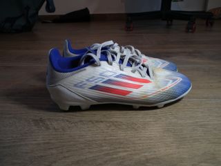 Zapatos F50 Blancos con Cordones
