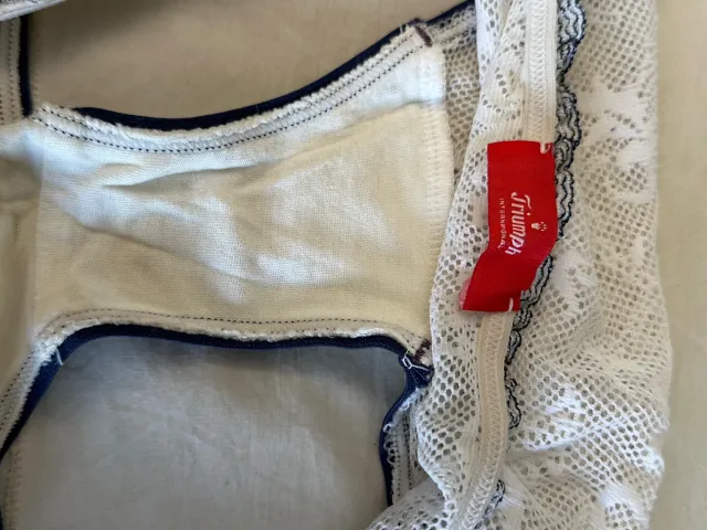 Conjunto marinero Triumph blanco y azul