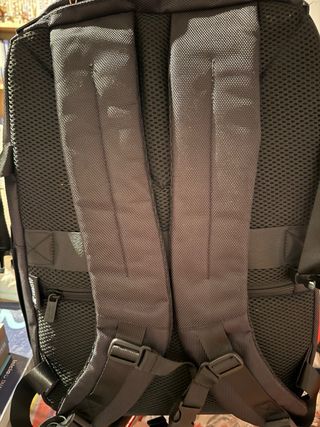 Mochila Negra Impermeable Nueva