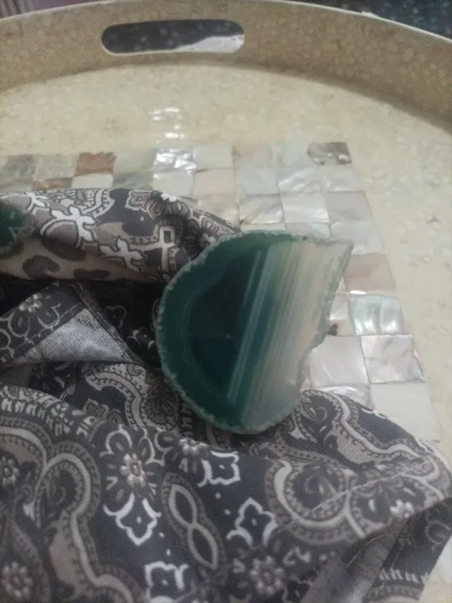 Porta servilletas de mineral auténtico.