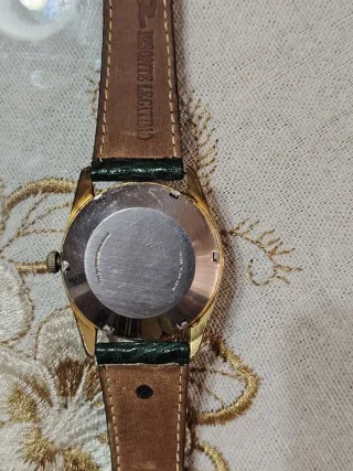 Reloj Wittnauer Vintage dorado y Negro