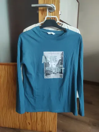 3 Camisetas manga larga niño beige,azul y granate