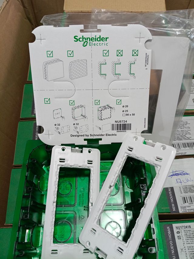 Caja de registro verde Schneider Electric