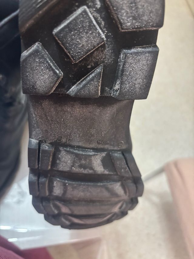 Botas militares negras talla 42