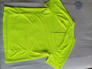 Camiseta deportiva ASICS hombre amarilla