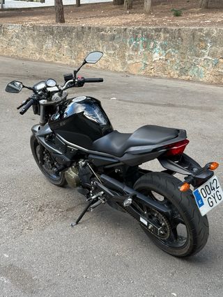 Yamaha XJ6 