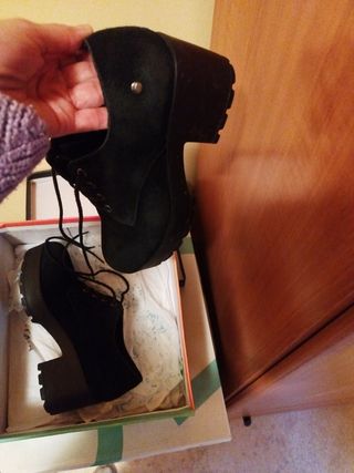 Zapatos plataforma terciopelo negro