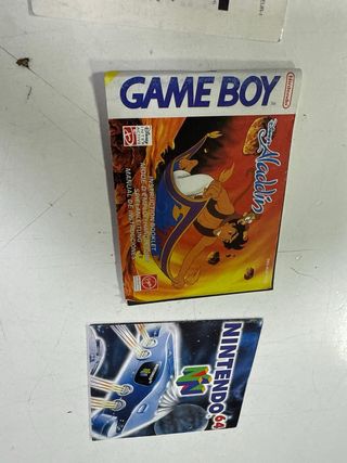 Cajas y manuales Game Boy