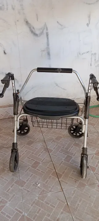 Andador ancho especial +159kg