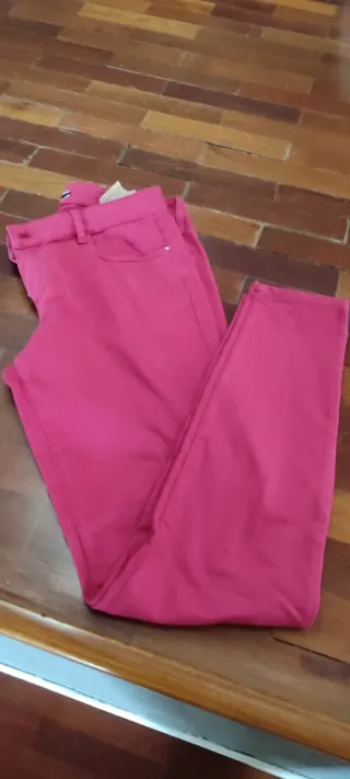 Pantalón pitillo Massimo Dutti T40