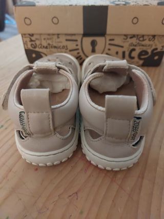 Sandalias Zapato Feroz 26