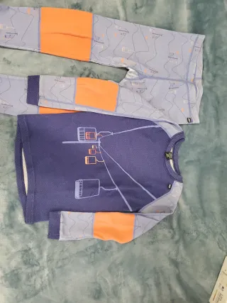 Abbigliamento termico in lana merino Helly Hansen. Ragazzo T-7.