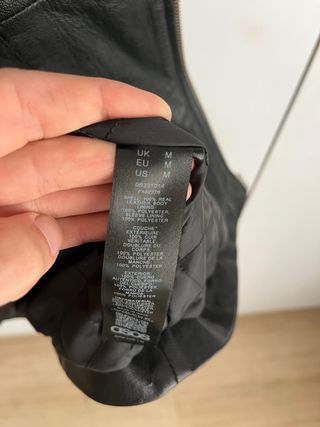 Chaqueta Cuero Negra ASOS Talla M