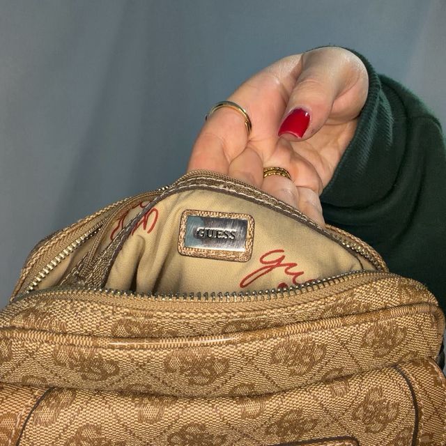 Borsello Guess Monogramma Marrone/Oro