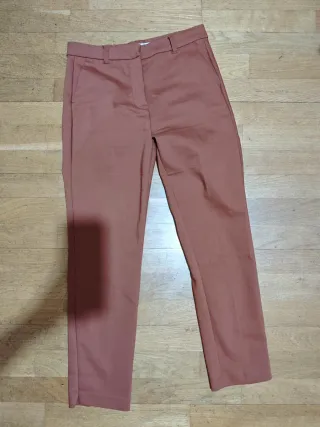 Muchos pantalones (más en el perfil)