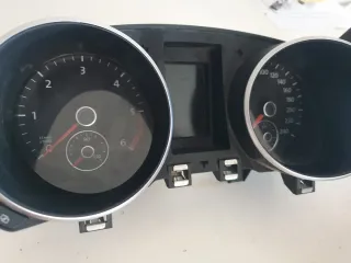 Cuadro instrumentos VW Golf 6