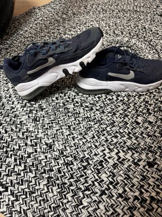 Nike Air Max 270 RT Talla 35 EU Azul