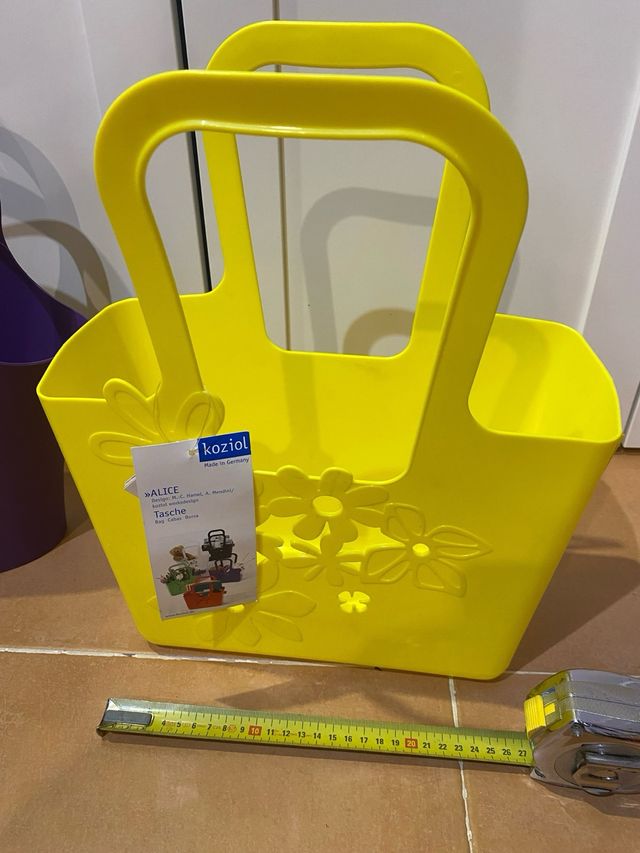 Pack 2 cestas Koziol morado y amarillo