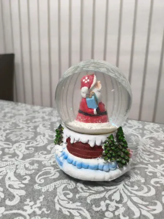 Bola de Navidad con Música y Adornos