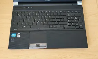 Portátil Toshiba Intel Core i5